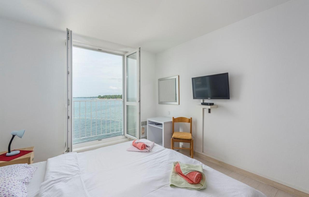 Peskera Apartments Tomicic โปเรช ภายนอก รูปภาพ