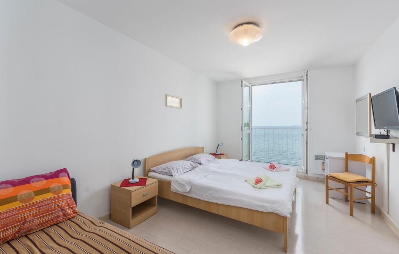 Peskera Apartments Tomicic โปเรช ภายนอก รูปภาพ